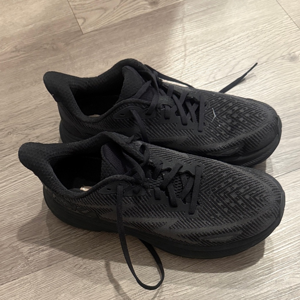 Hoka Clifton 9 Wide